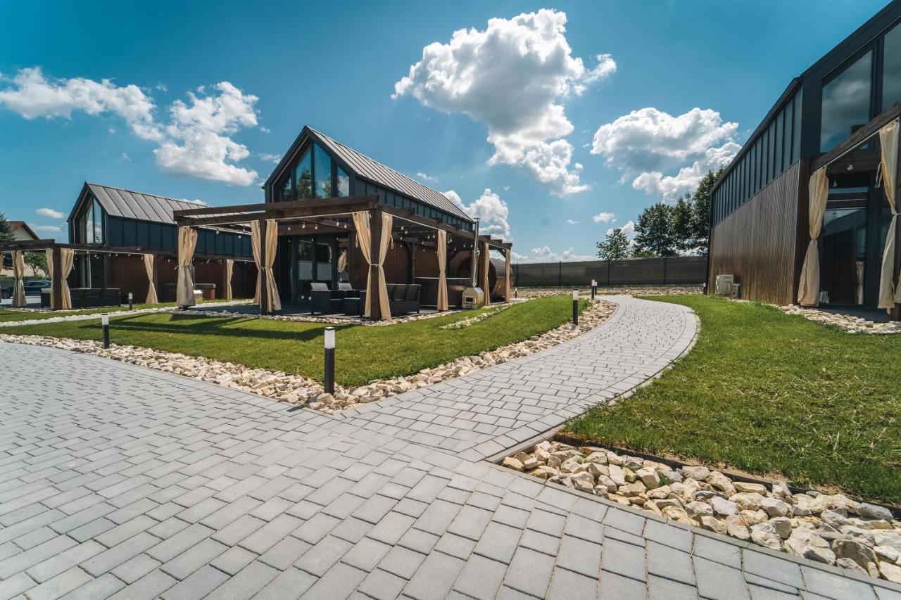 Village Resort Sauna & Jacuzzi & Netflix Tworkowa Екстериор снимка