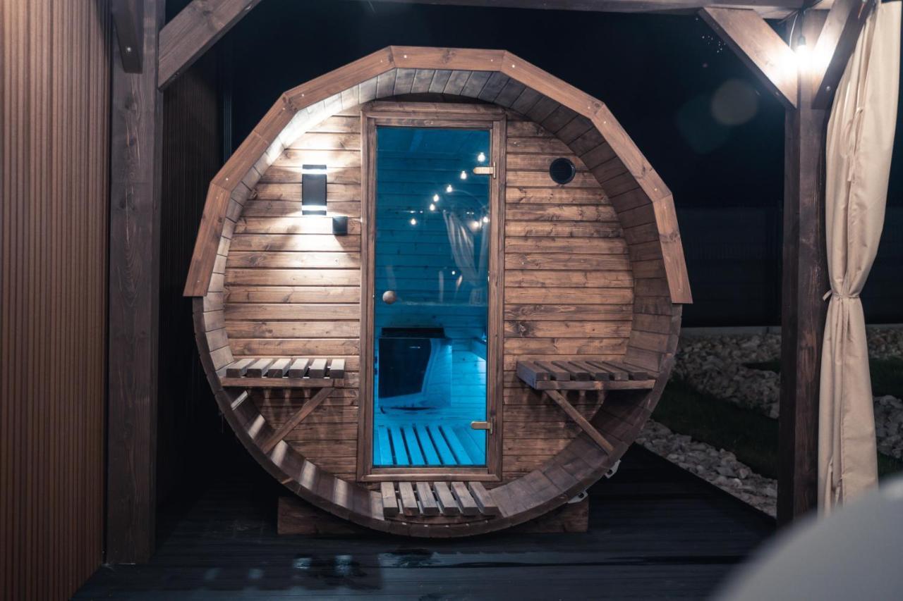 Village Resort Sauna & Jacuzzi & Netflix Tworkowa Екстериор снимка